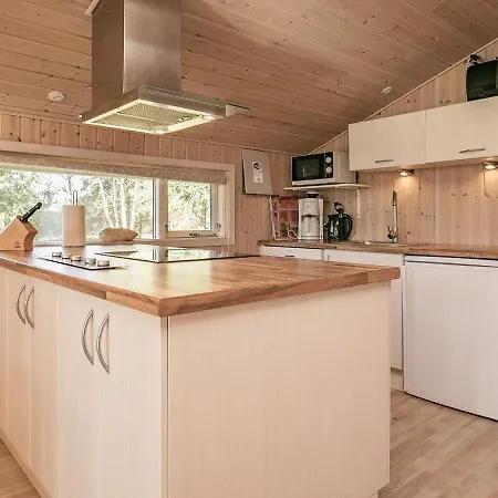 Holiday home 6 Person In Fjerritslev-by Traum